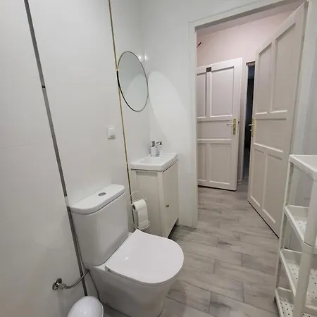 Z Aneksem Kuchennym アパート *