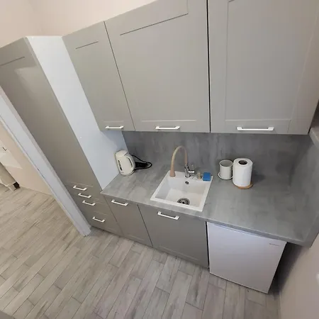 Apartament Pokój Z Aneksem Kuchennym *